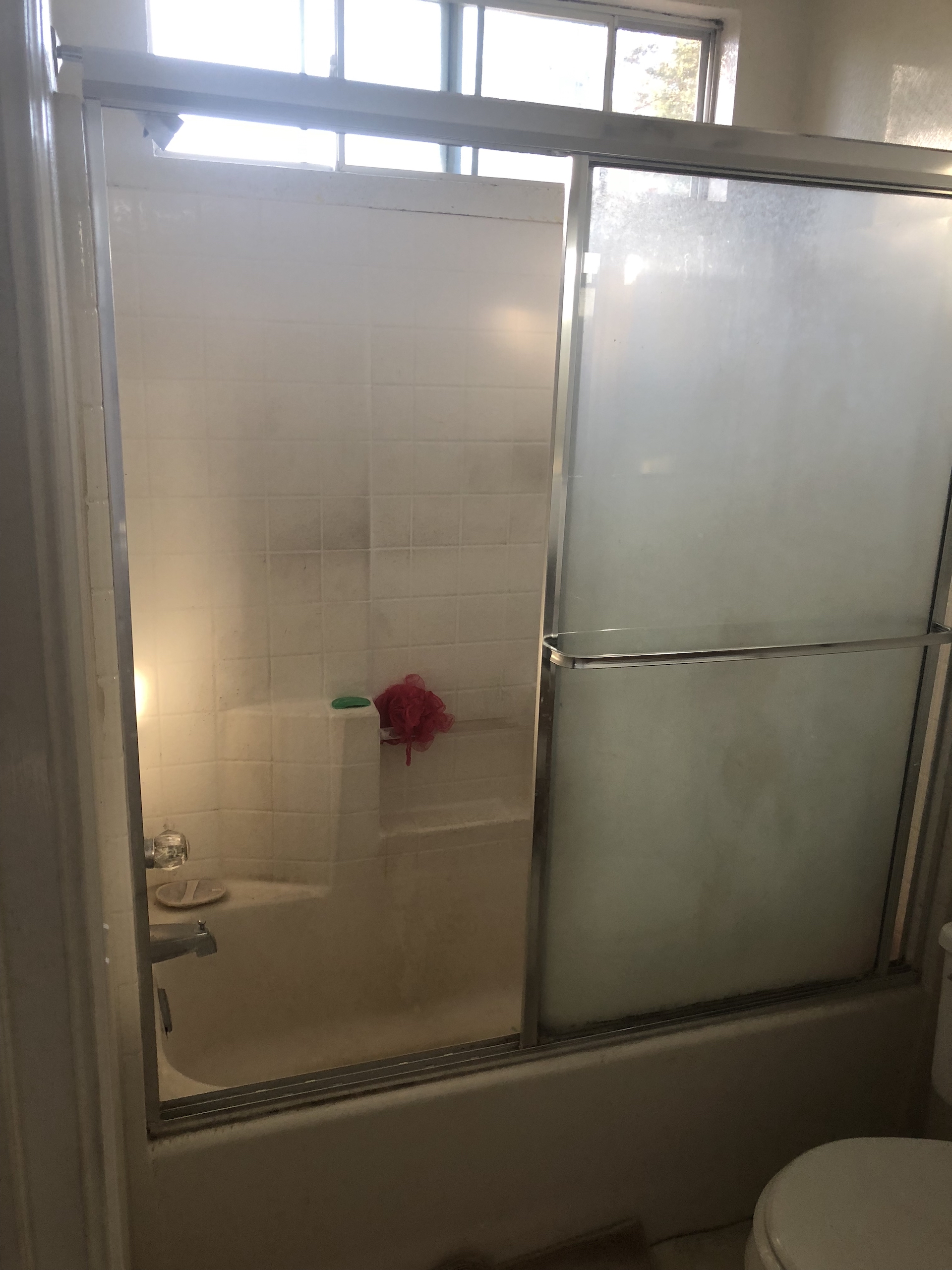 Master Bathroom - Before