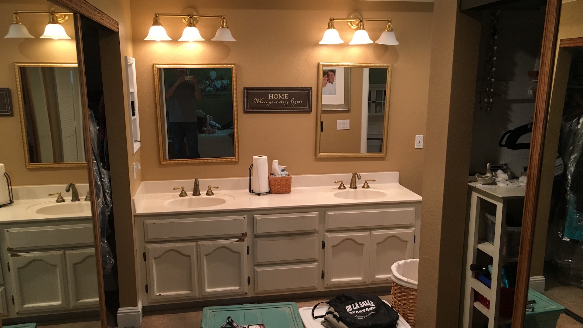 Master Bathroom - Before