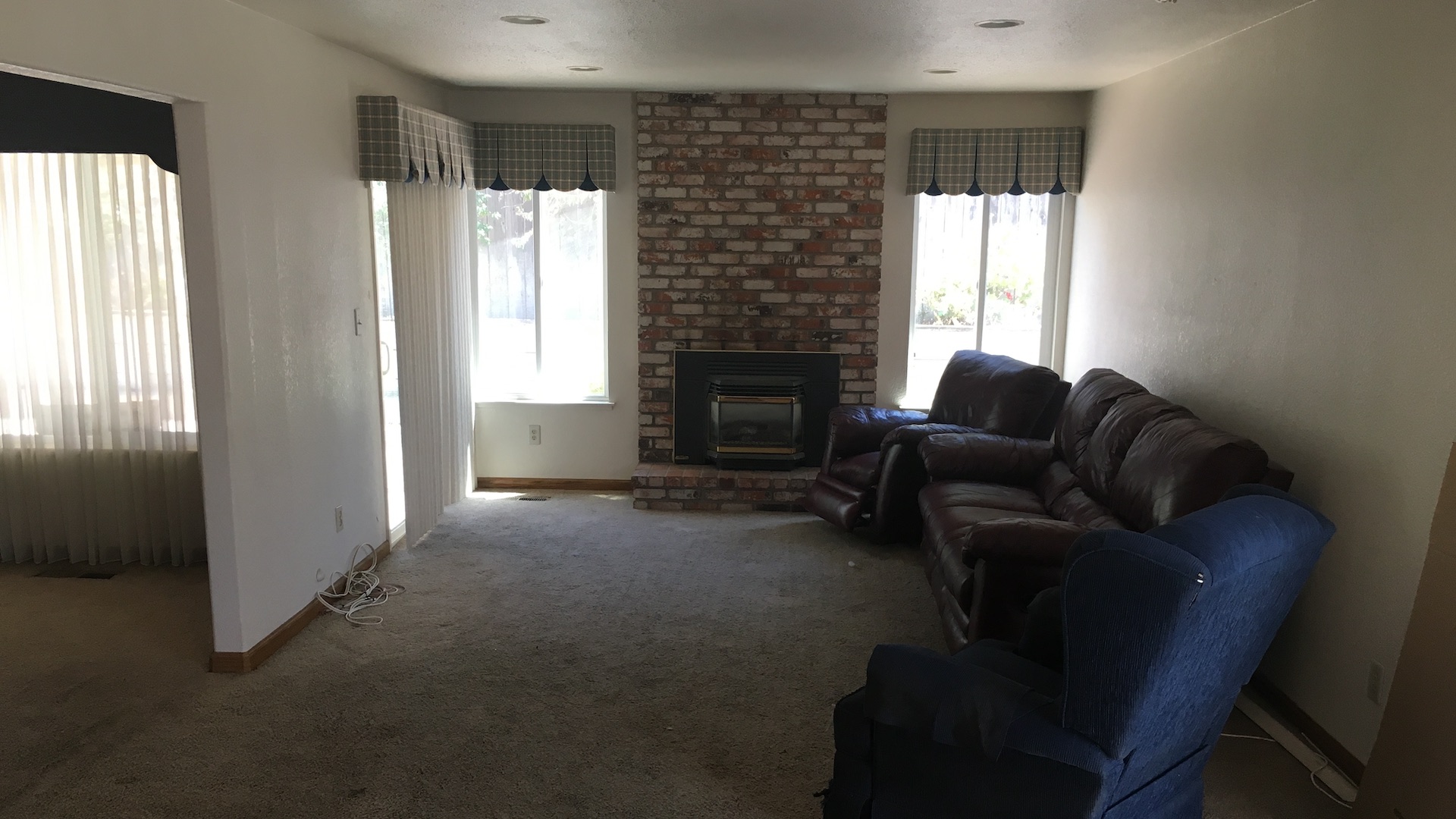 Family Room - Before