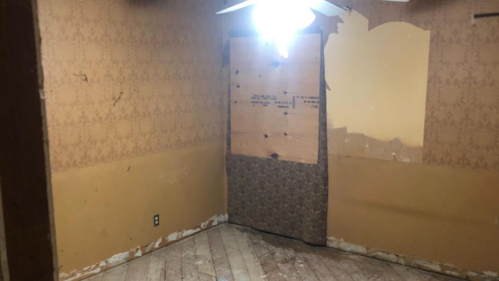 Master Bedroom - Restoration Process