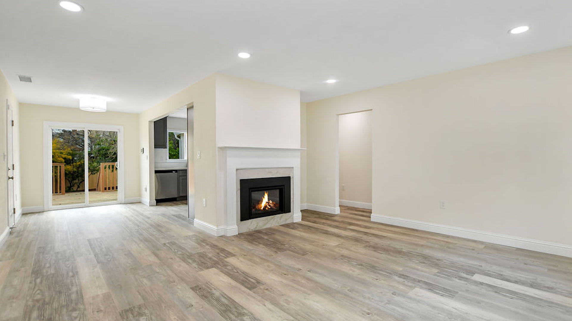 Entry/Family Room - After