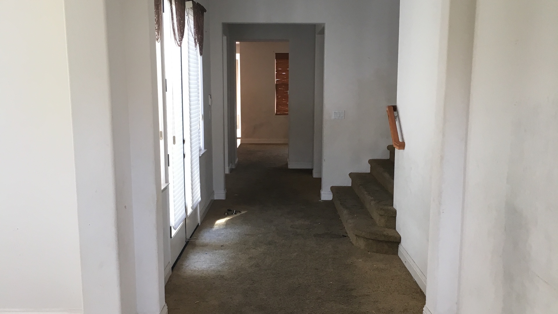 Entry Hallway - Before